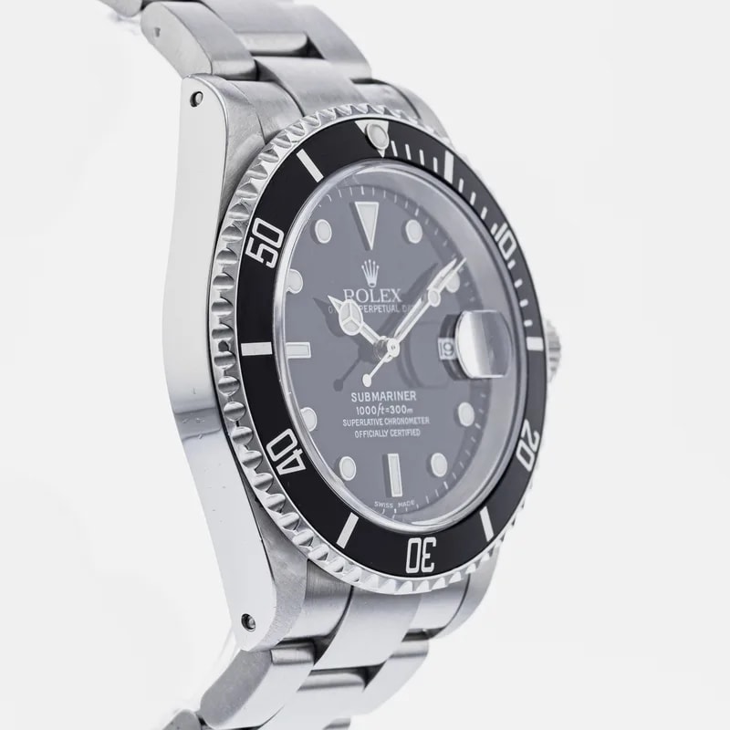 Rolex Submariner 16610LV 4