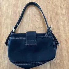 Fendi Mamma Baguette With Buckle 2