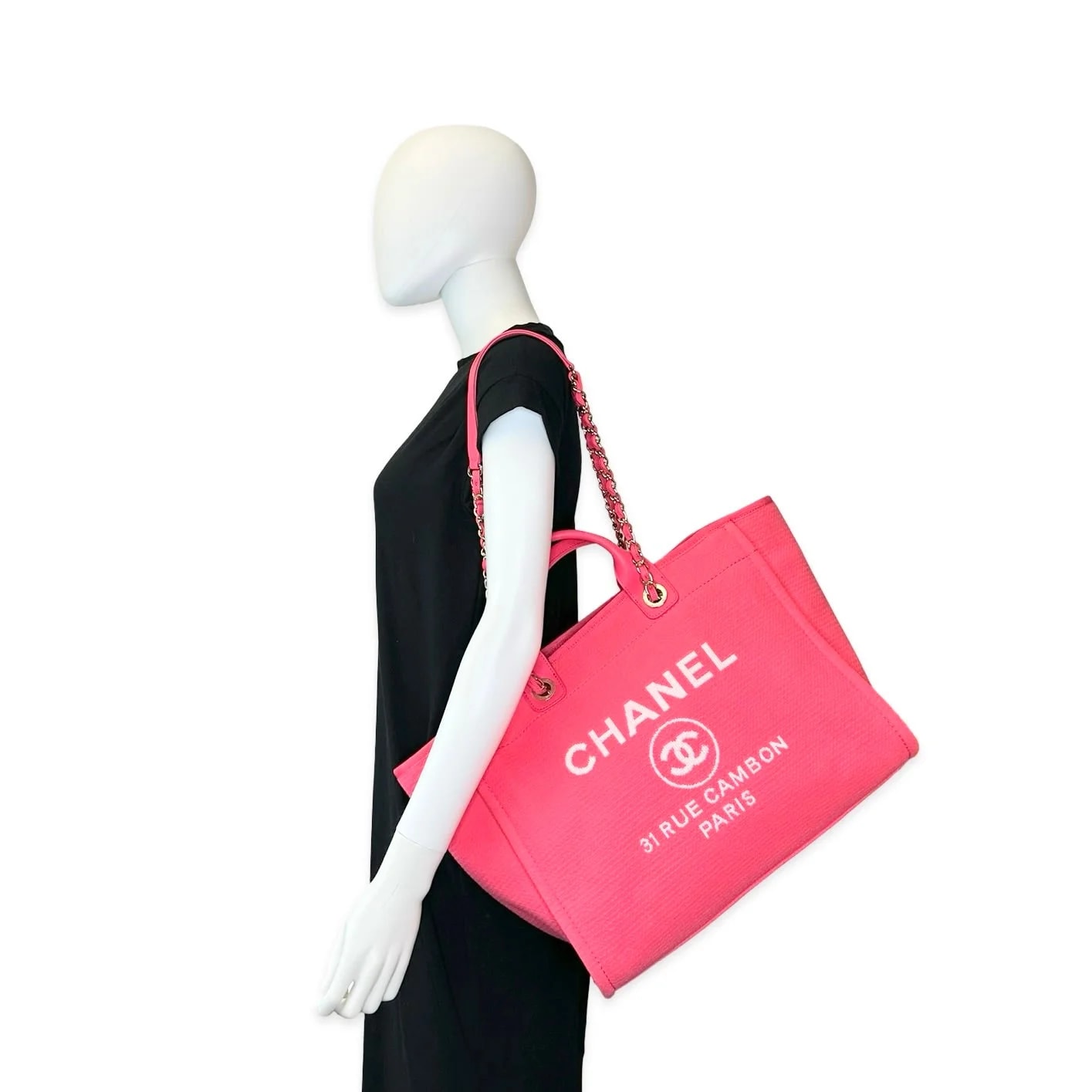 Chanel Large Deauville 2