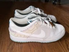 Nike Dunk Low SE Barber Shop 3
