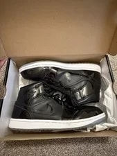 Jordan — Jordan 1 Mid SE Dark Size 11 DV1308-004 — Sneaker — resale