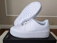 Nike Air Force 1 Low Top Lace-Up New With Box 3