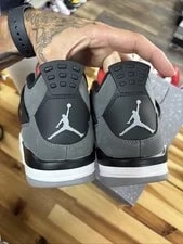 Size 8 - Jordan 4 Retro Mid 2