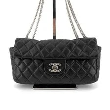 Chanel Classic Lamb Chain Flap Baguette 155290696 3