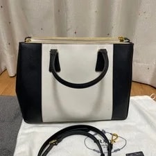 Prada Excellent Condition 3