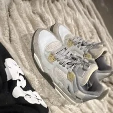 Jordan Air 4 Mid Top / / Lace-Up 4