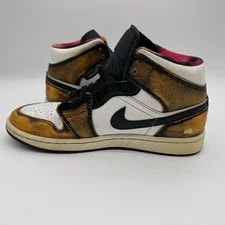Air Jordan 1 Mid SE Wear Away Size 7.5 DQ8417-071 Basketball Shoes 2