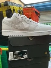 Jordan 1 Low 4