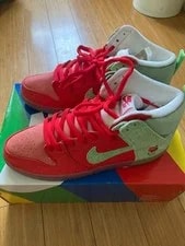 10.0US Nike Sb Dunk High Pro Strawberry Cough 2