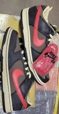Nike SB — Nike Sb Dunk Low Man /atom SZ 9.5 Only NEW ONE THE Market — Sneaker — resale