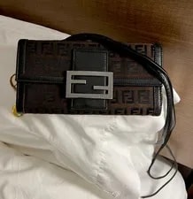 Fendi — Fendi Baguette 🧿🎗️ W/ A ⭐️ 💼 Charm. With A Detachable Strap A Charm — Handbag — resale