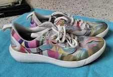 Vans — Vans Ultrarange Exo 9.5 Skateboard Shoes Lightly Chris Johanson — Sneaker — resale