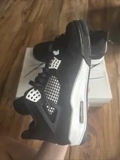 Air Jordan 4 Size 11 / FQ8138 001 3