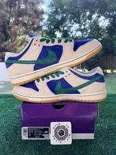 Nike SB Dunk Low Hyper Malachite 2024 Size 11M Replacement Box Clean 2