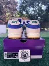 Nike SB Dunk Low Hyper Malachite 2024 Size 11M Replacement Box Clean 3