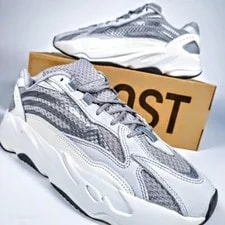 Adidas — Adidas US 13 Boost Yeezy 700 V2 Reflective New — Sneaker — resale