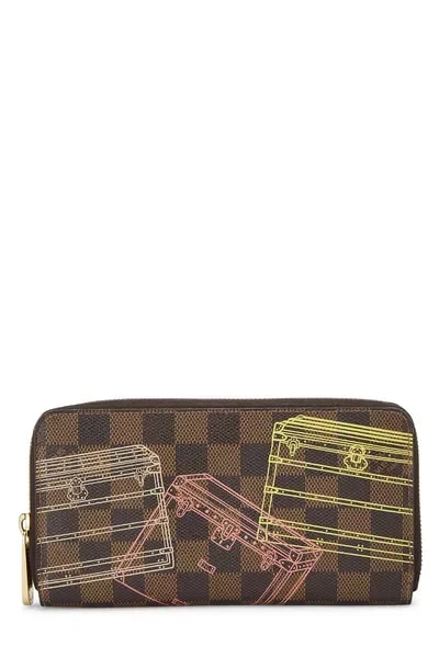 Louis Vuitton — Trunk Zippy — Accessory — resale