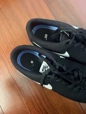 Nike SB Low Top Lace-Up Athletic 3