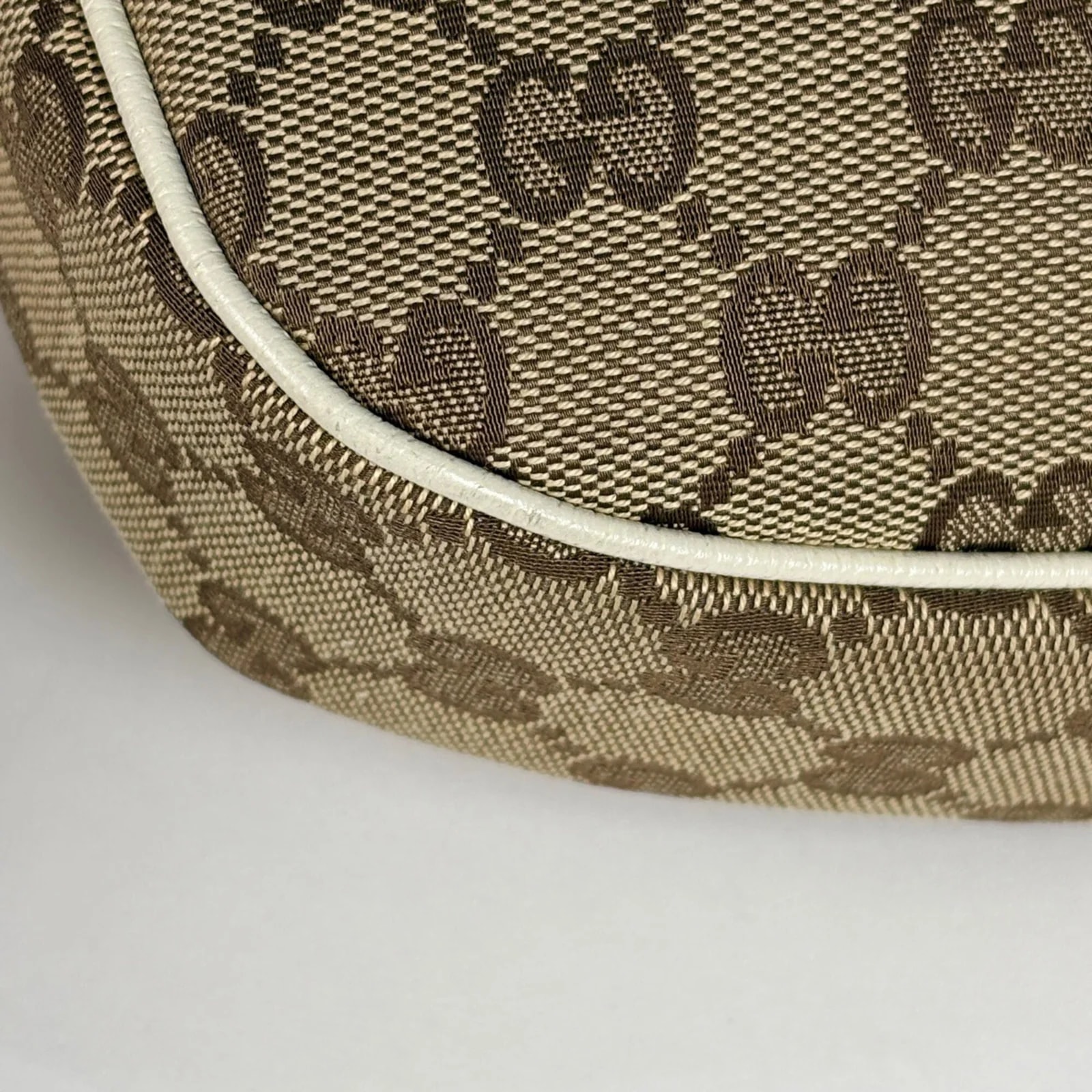 Shoulder Bag 3