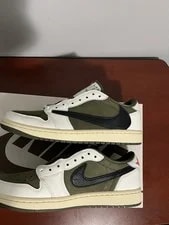 Air Jordan 1 Retro Low OG SP Medium 2