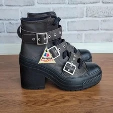 Converse — ⭐Converse Chuck 70 de Luxe Heel Buckles Sz 5 Boots A12209C⭐ — Sneaker — resale