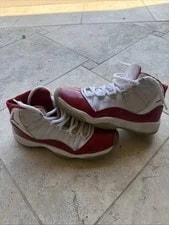 Air Jordan — Air Jordan 11 Retro — Sneaker — resale