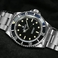 Rolex Submariner 14060 Black Case Size 40mm X 40mm 2