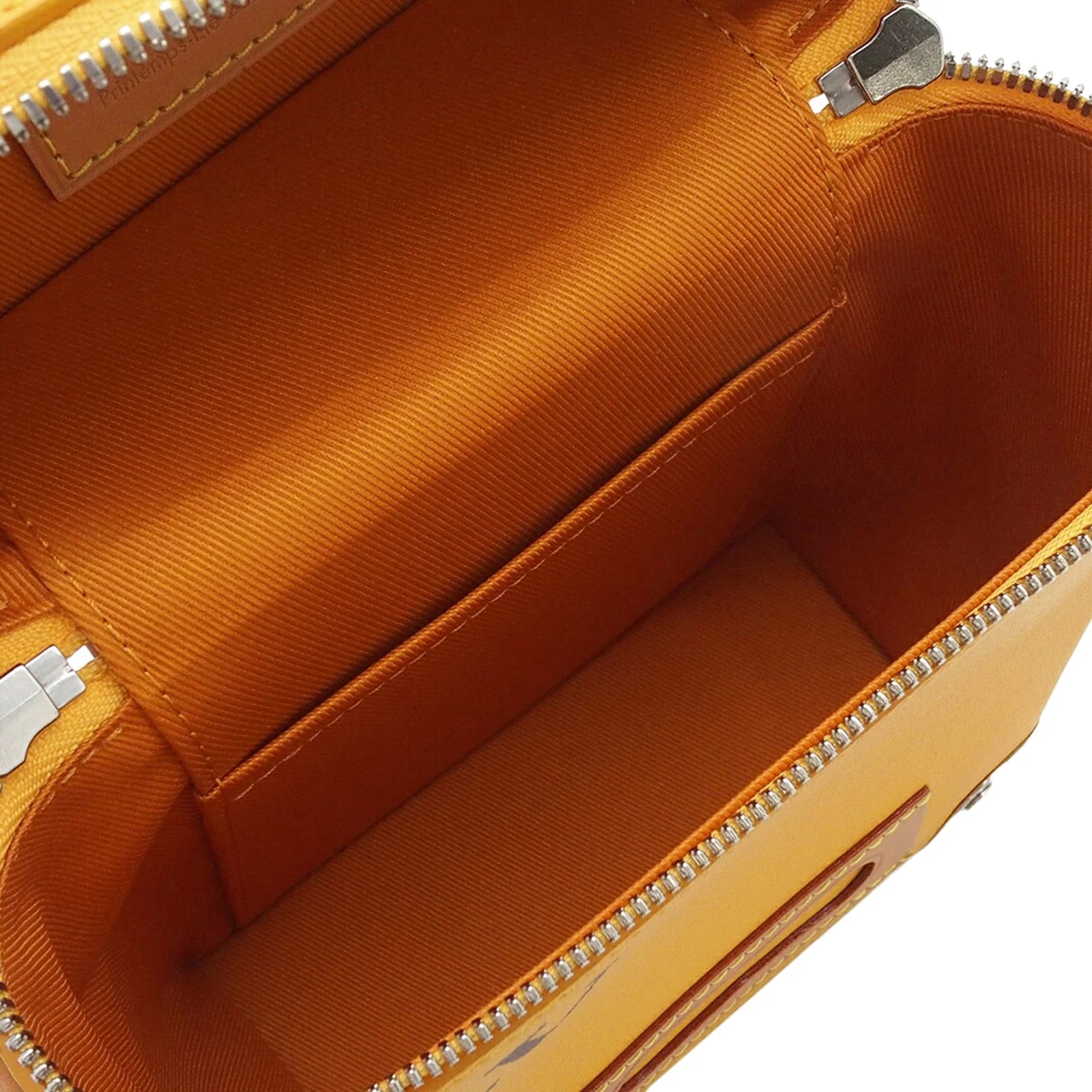 Vertical Box Trunk 4