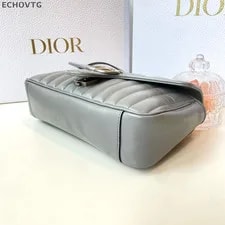 Gucci Marmont 26 Light for 4