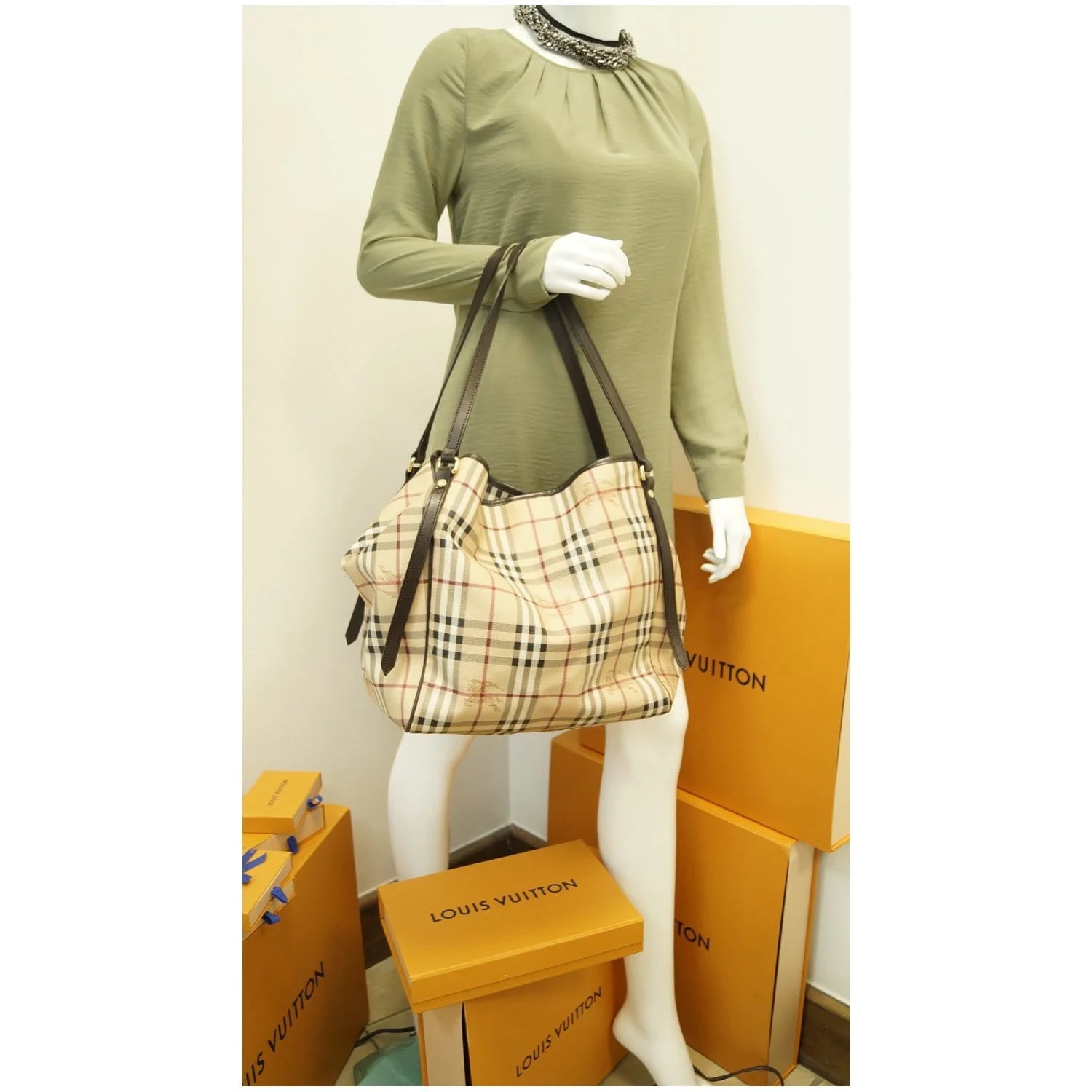 Burberry Canterbury Check 2