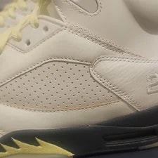 Jordan Air 5 Mid Top Lace Up 3