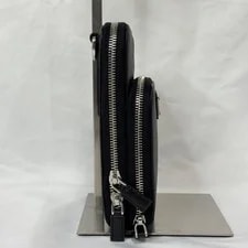 Prada Smartphone 4