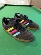 Adidas Gazelle Size 9 Stripe Casual Shoes 2