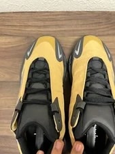 Size 9 - Yeezy Boost 700 Mnvn Flux 4