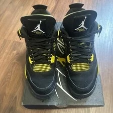 Jordan — Size 12 - Jordan 4 Retro Mid — Sneaker — resale