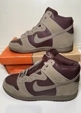 Nike — Size 10.5 Nike Dunk High 2003 304717 221 Shoes — Sneaker — resale