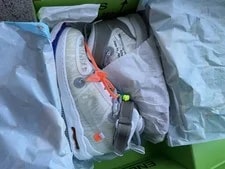 Nike Air Force 1 Mid 2