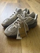 Yeezy Boost 700 V2 2