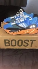 Adidas — Adidas Yeezy Boost 700 — Sneakers — resale