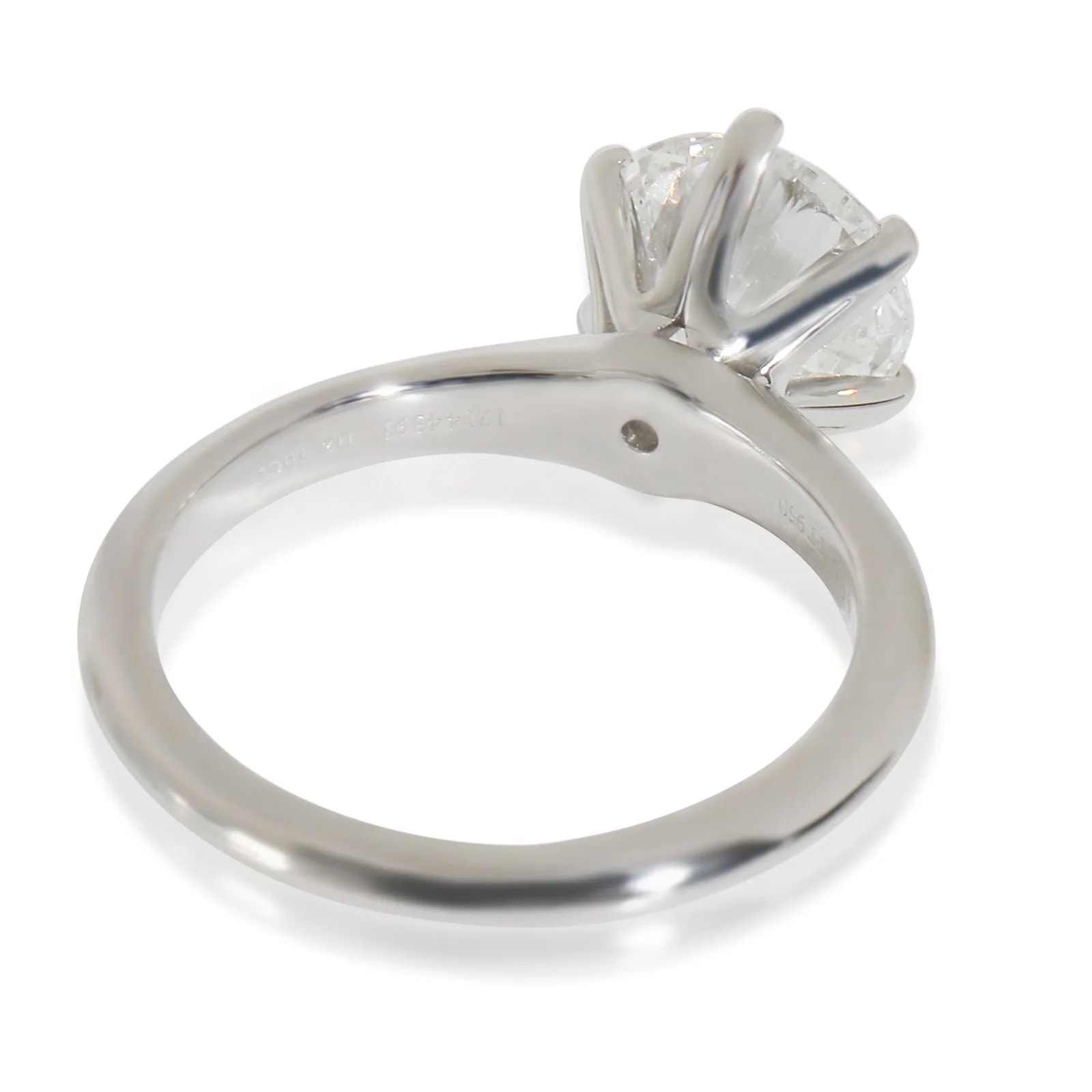 Tiffany & Co. 2.56 Ct Round Brilliant Engagement Ring 950 3