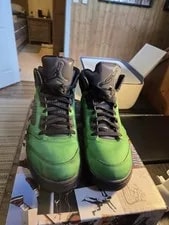 Size 12 - Jordan 5 Oregon 2