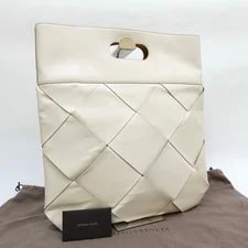 Bottega Veneta — Bottega Veneta Maxi — Handbag — resale