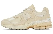 New Balance — New Balance 2002R Protection Pack Sandstone M2002RDQ — Sneaker — resale