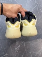 Yeezy 700 Sunflower 4