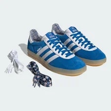 Adidas — Adidas Gazelle Indoor Mercedes Amg Petronas F1 — Sneaker — resale