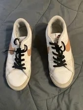 Nike Off-White Blazer — Sneaker — resale