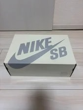 Nike SB — 10.0US Nike Sb Dunk Low the Powerpuff — Sneaker — resale