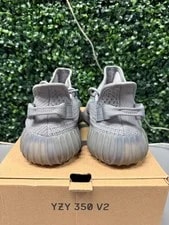 Yeezy 350 V2 " " Size 10.5 Preowned 4
