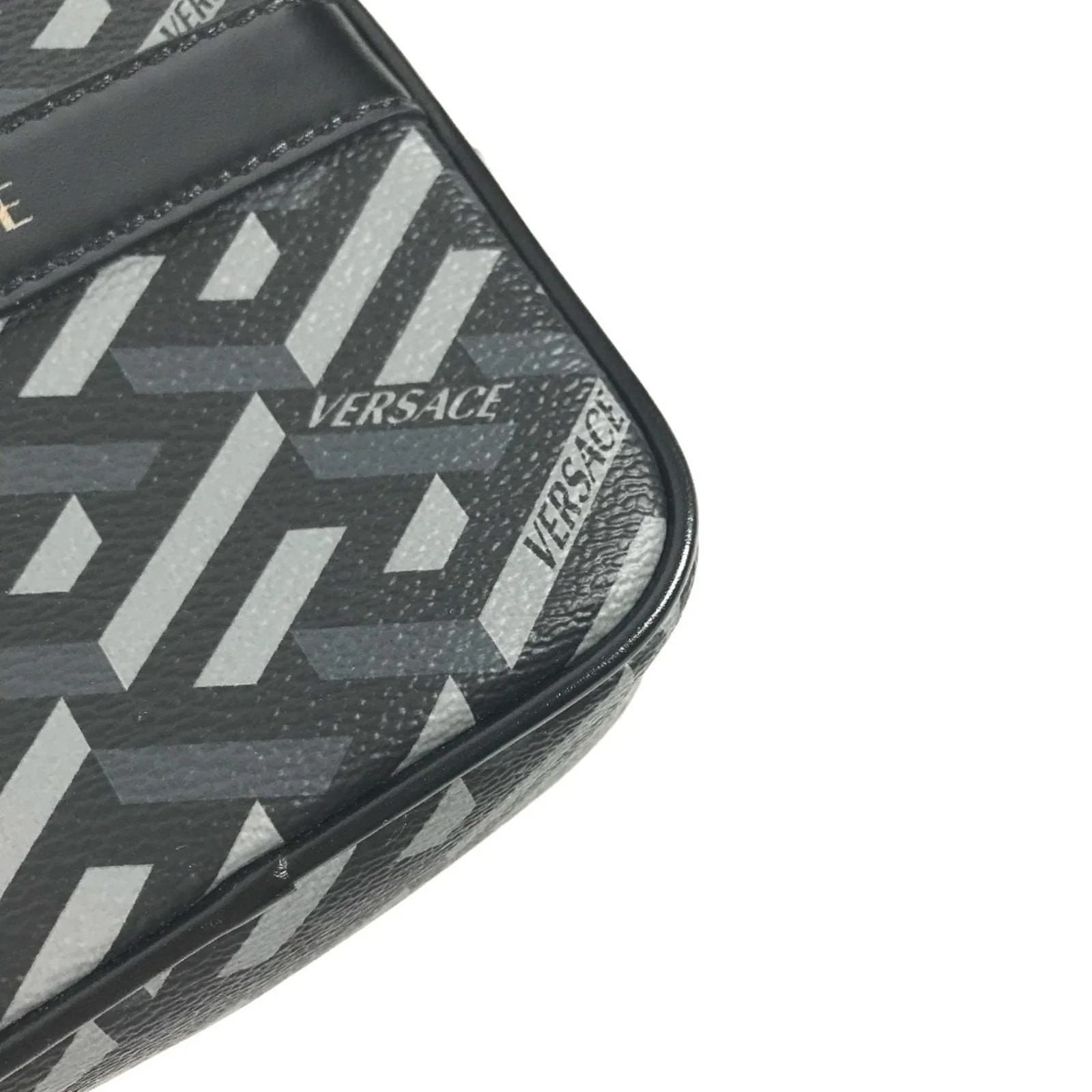 Versace Pouch 2