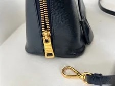 Prada Excellent From Japan 3